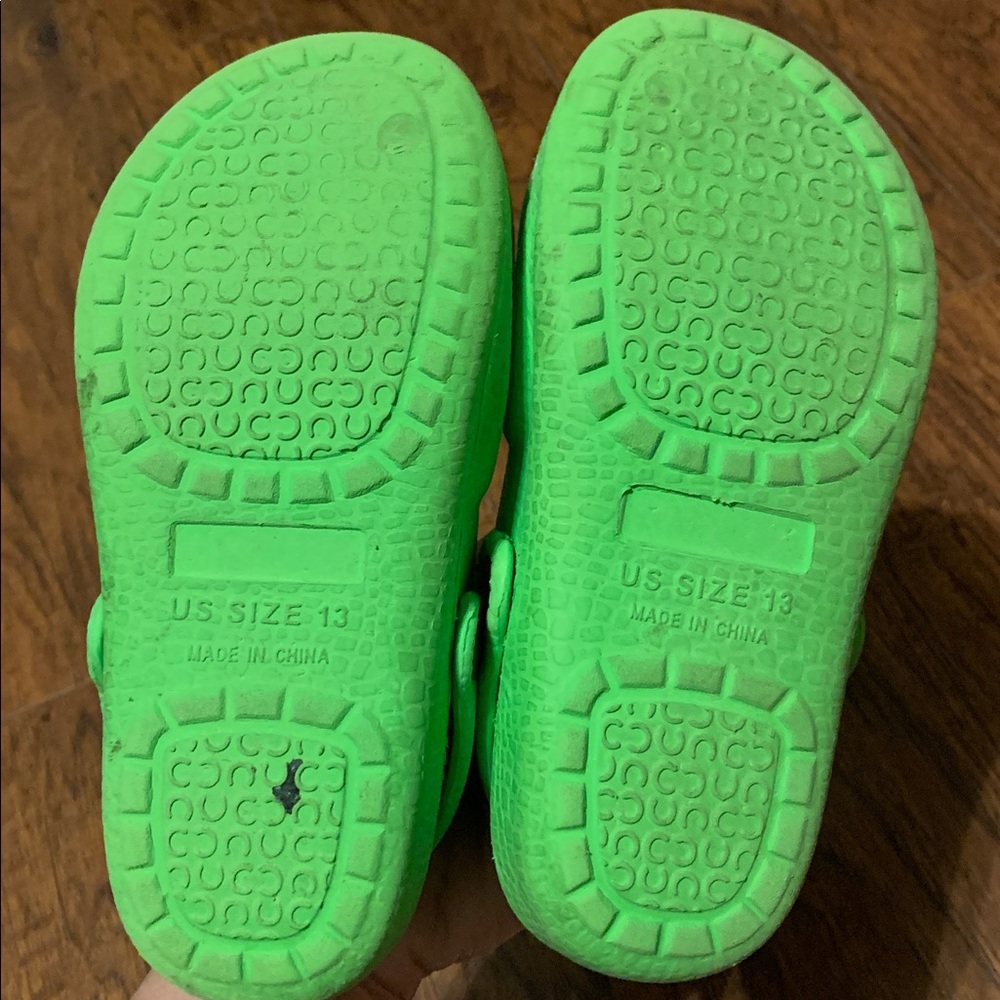 "Croc" clogs - Picture 3 of 5